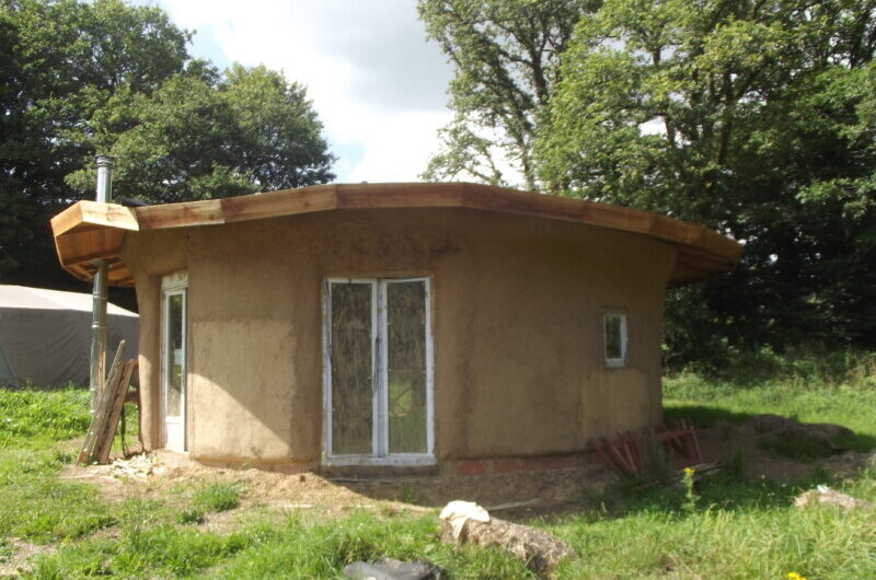 Chantier participatif de paillourte à Priziac du 18 au 22 août